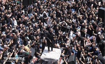 عزاداری ظهر عاشورا در امامزاده صالح (ع) 13