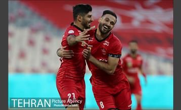 دیدار تیم های فوتبال پرسپولیس و گل گهر 13