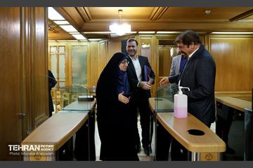 یکصدوسی‌ودومین جلسه شورای اسلامی شهر تهران 39