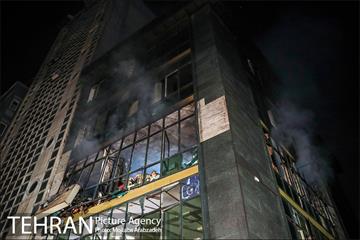 آتش‌سوزی ساختمان چهار طبقه در خیابان فخر رازی 8
