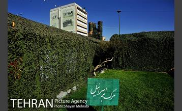 نمایشگاه دفاع مقدس در میدان بهارستان 16