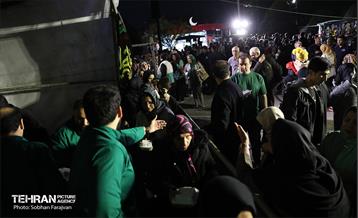 افطاری سیزدهم فروردین در بوستان لاله 27