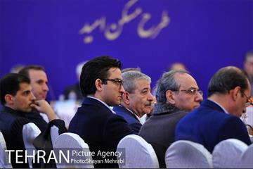 نشست «معرفی ابعاد و فرصت های سرمایه گذاری طرح مسکن امید»  8