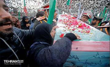 مراسم تشییع و تدفین شهید گمنام در بوستان ولایت 9