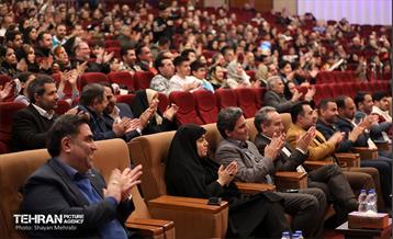 آیین تجلیل از همکاران شرکت خودرو سرویس شهر 49