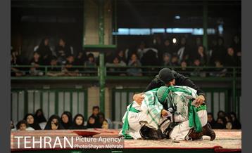 تعزیه خوانی در تکیه دو شهید دولت آباد 47