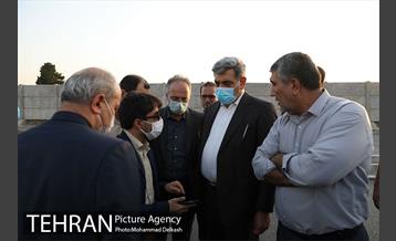 بازدید شهردار تهران از ضلع جنوبی خیابان استاد معین در پادگان جی 11