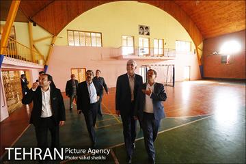 بازدید شهردار تهران از دبیرستان البرز 7
