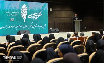 تجلیل از خادمان شهرداری در مرز مهران 21