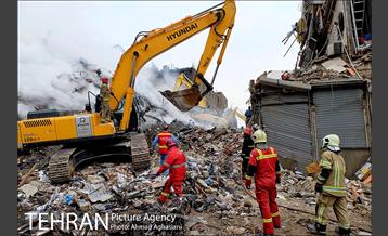 سومین روز عملیات امداد ونجات حادثه پلاسکو 7