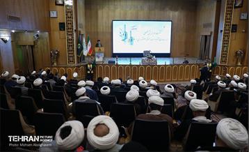 نشست هم‌اندیشی فصلی ائمه جماعات منطقه ۲۰ تهران 29