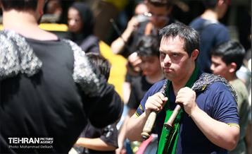 عزاداری ظهر عاشورا در تهران