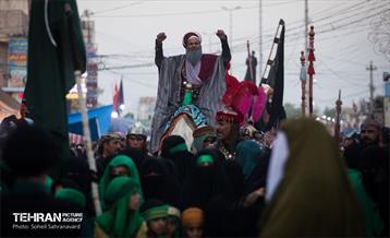 کاروان نمادین اسرای کربلا در مسیر طویریج  10