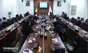 نشست خبری مدیرعامل منطقه فرهنگی و گردشگری عباس‌آباد 14