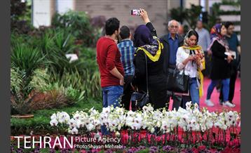شانزدهمین نمایشگاه بین المللی گل و گیاه تهران - 2 10