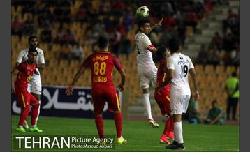 دیدار نقت تهران و پرسپولیس تهران در لیگ برتر فوتبال 11