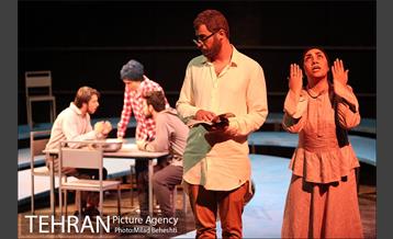 نمایش نبرد گالیله‎ 12