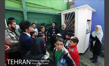بازدید مدیر کل دفتر شهردار تهران از مدرسه صبح رویش 21
