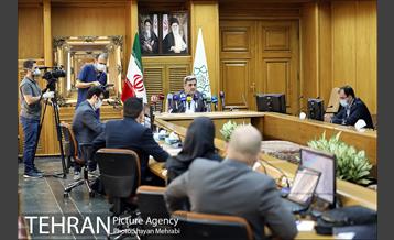 نشست خبری شهردار تهران با نمایندگان خبری رسانه های اسلامی 11