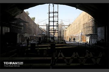 اینجا کارگاهه؛ مترو ورزشگاه تختی 14