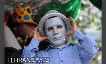 کمپین من هم یک کودک هستم 14