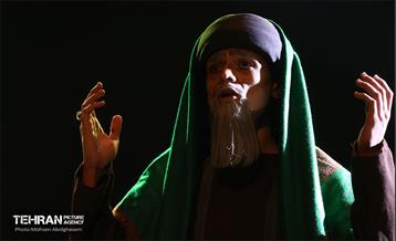 نمایش آیینی خانه ای از گل و اندوه 53