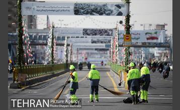 خدمات شهرداری تهران در پایان راهپیمایی ۲۲ بهمن 2