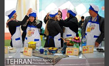 سومین جشنواره غذا و سفره های رنگین بازنشستگان شهرداری تهران 27
