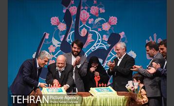 چهارمین چشن تولد «پدر مهربانی»    36