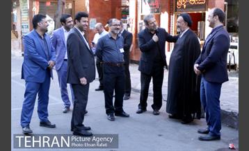 بازدید دکتر مسجدجامعی از مقبره ملک المتکلمین و صوراسرافیل  2