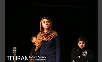 نمایش کاناپه‎ 13