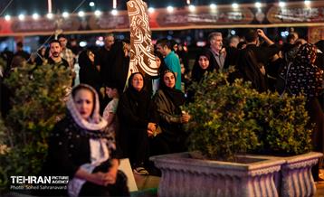 «سفینة النجاة» در میدان آزادی 16