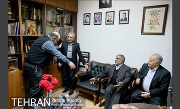 دیدار مشاور امور مجلس شهردار تهران با نمایندگان اقلیت های مذهبی به مناسبت آغاز سال نو میلادی 3