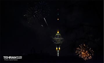 نورافشانی جشن ۲۲ بهمن 7