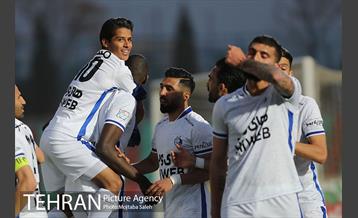 دیدار تیم های فوتبال پیکان و استقلال تهران 15