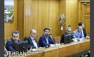 دیدار هیئت بلند پایه عمانی با شهردار تهران 4