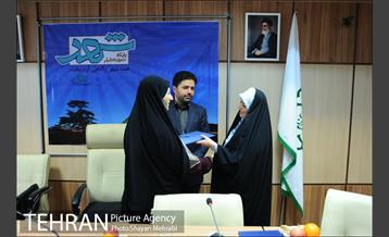 حضور زهرا نژاد بهرام در مرکز ارتباطات شهرداری تهران 22