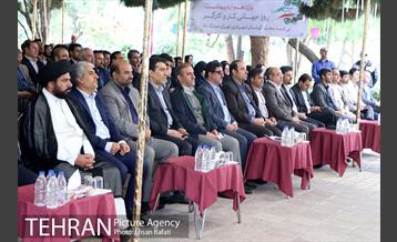 مراسم بزرگداشت روز کارگر با حضور سرپرست شهرداری تهران 6