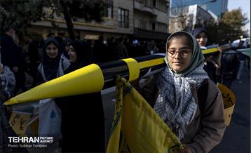 راهپیمایی یوم‌الله 13 آبان  27