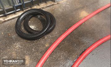 آتش‌سوزی انبار لوازم موتورسیکلت 5