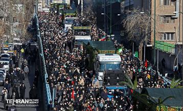 مراسم تشییع ۱۵۰ شهید گمنام در تهران 15