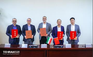 آیین رونمایی و تحویل 110 دستگاه اتوبوس جدید برقی پایتخت در کشور چین 3