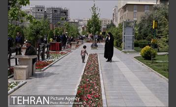 آیین افتتاح و بهره برداری از 120 پروژه منطقه 5 شهرداری 22