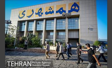 بازدید شهردار از چاپخانه همشهری 17