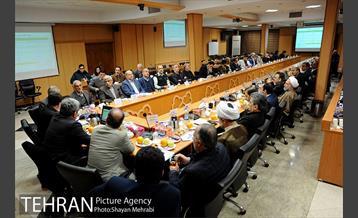 جلسه شورای معاونین، مشاورین و شهرداران 17