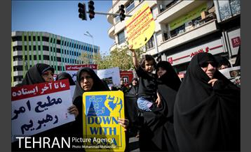 راهپیمایی مردم تهران بعد از نماز جمعه 22