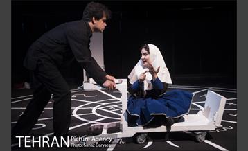 نمایش خواب طولانی انار آباد‎ 14