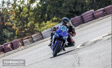 راند اول مسابقات موتور ریس آقایان و بانوان 13