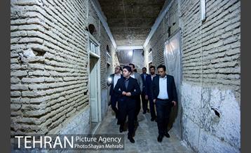 شهردار شب پوریا سوری، سرپرست مرکز ارتباطات شهرداری 41