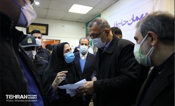 نشست هم اندیشی شهردار تهران با نخبگان منطقه 22